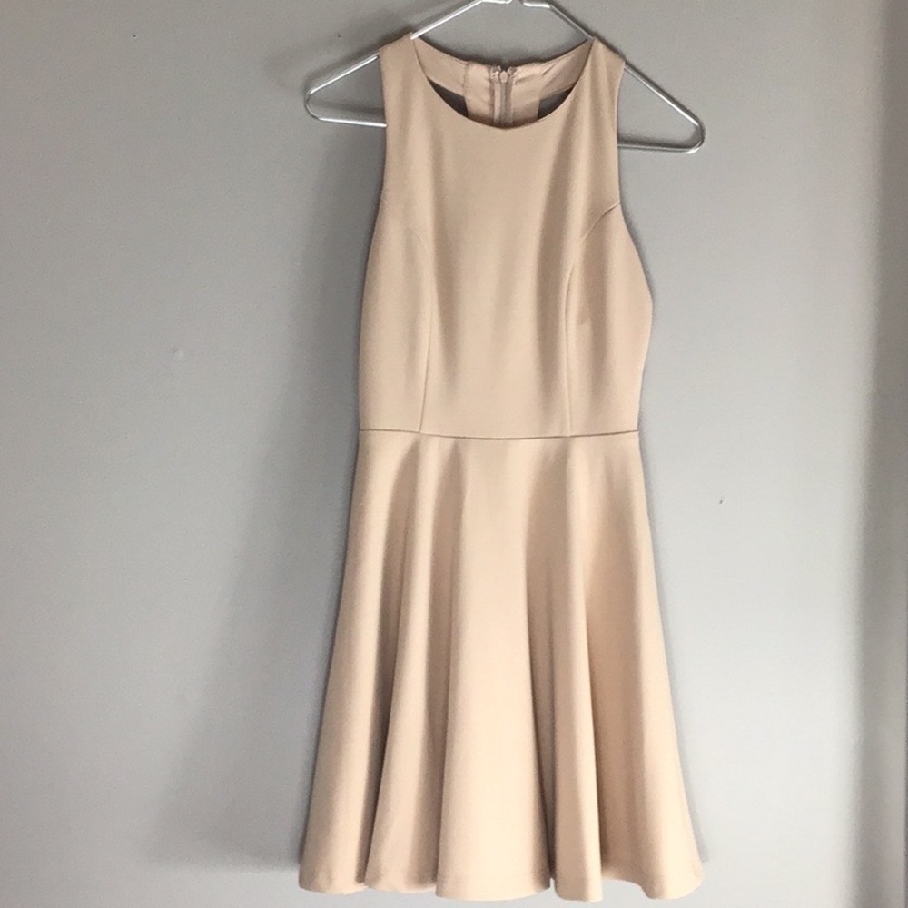 Lulus > Beige Pleated Sleeveless Dress Small